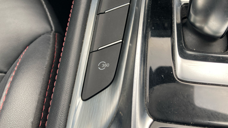 MG Hs 1.5 T-GDI PHEV Exclusive 5dr Auto Hatchback